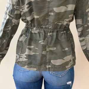 Express Xsmall cinched waist jacket